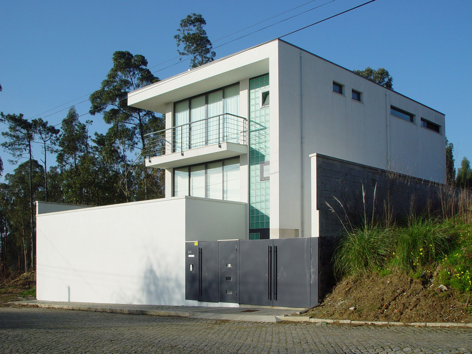 Casa em Miramar vista da rua