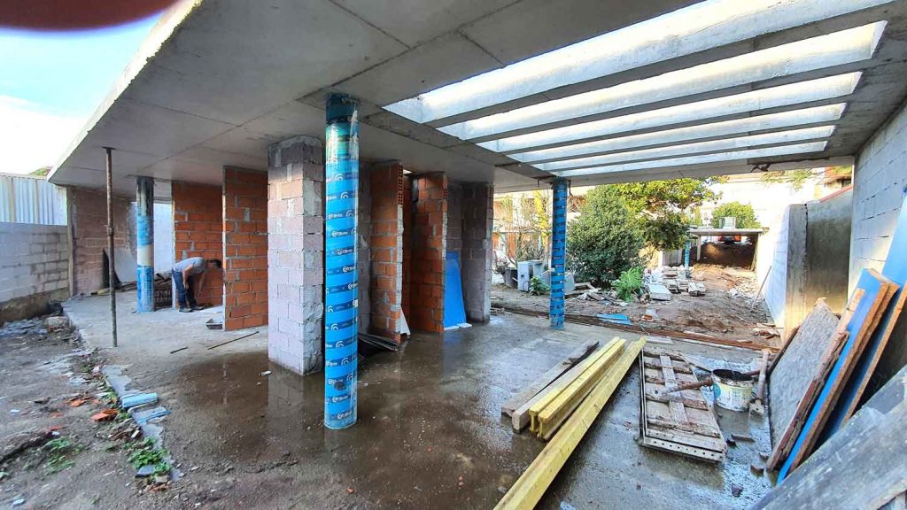 Remodelação de edifício na Foz do Douro - Obra em curso