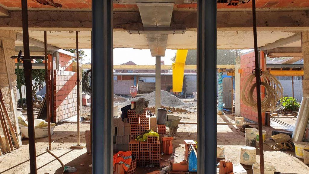 Remodelação de edifício na Foz do Douro - Obra em curso